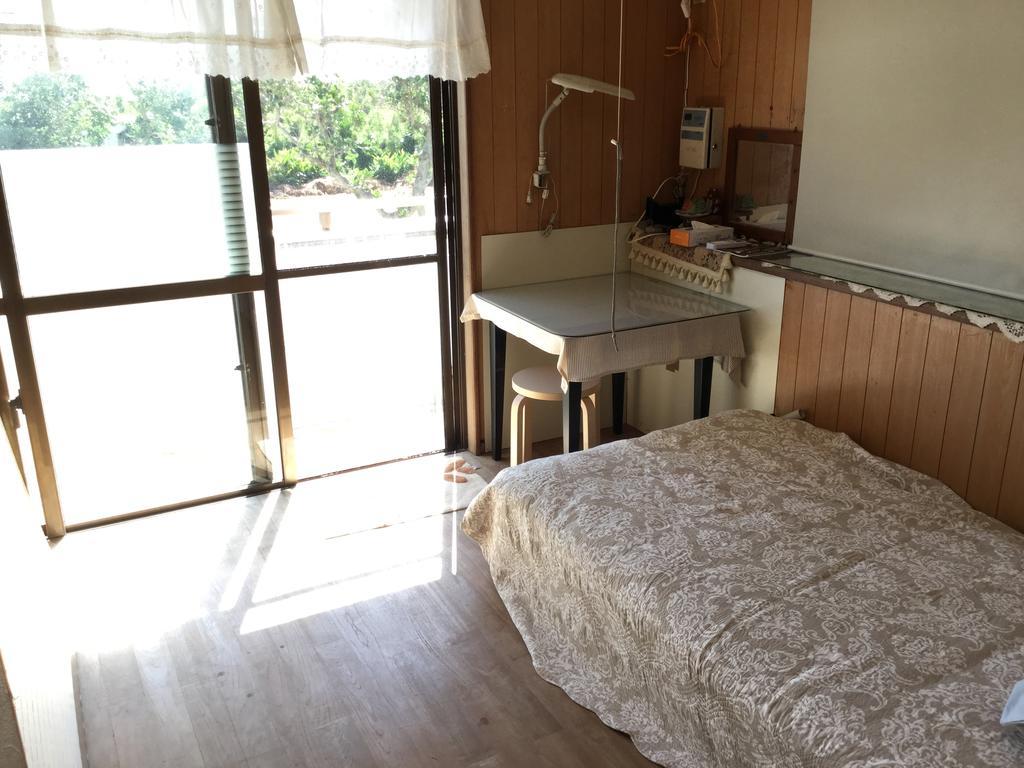 Hostel Minshuku Zabaru Ishigaki  Pokój zdjęcie